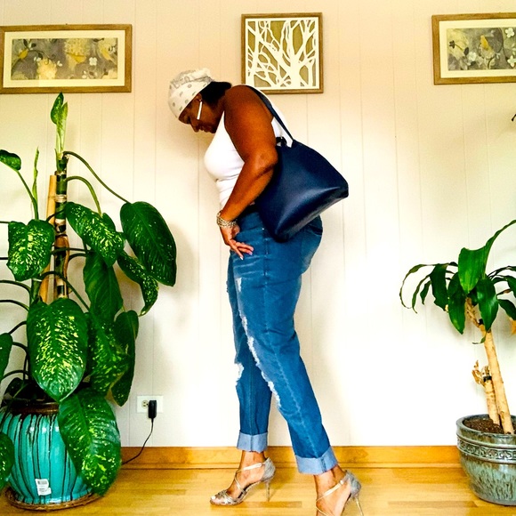 ✨Tory Burch✨ Gray & Metallic Gold Trim Snakeskin Leather Cross Strap Stiletto - Picture 14 of 16